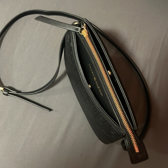 Slightly used but not damaged - Picture 2 of 4